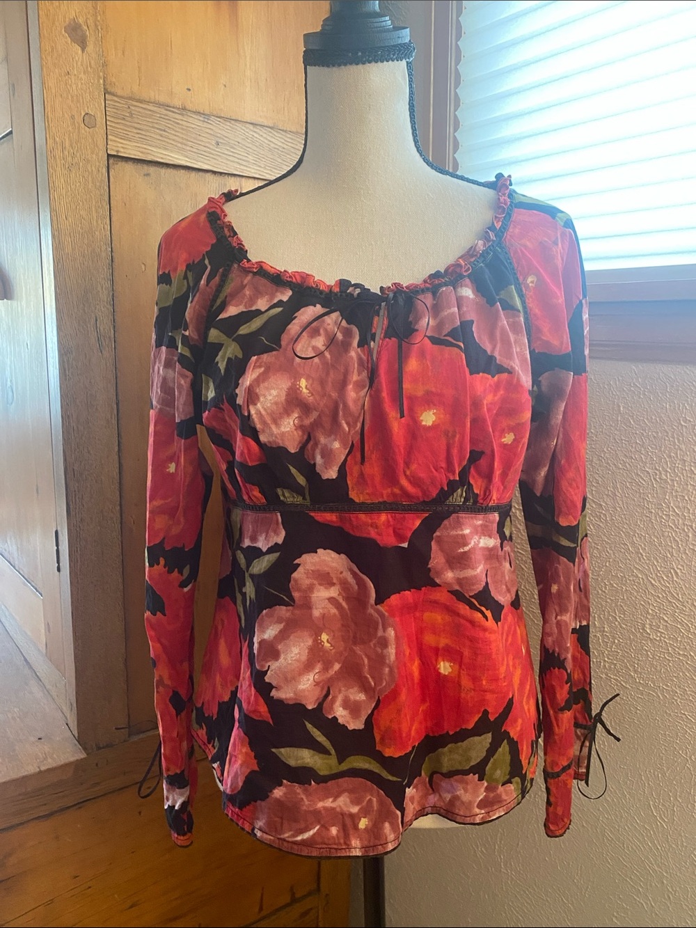 Odille Floral Long Sleeve Peasant Blouse in Red and Pink